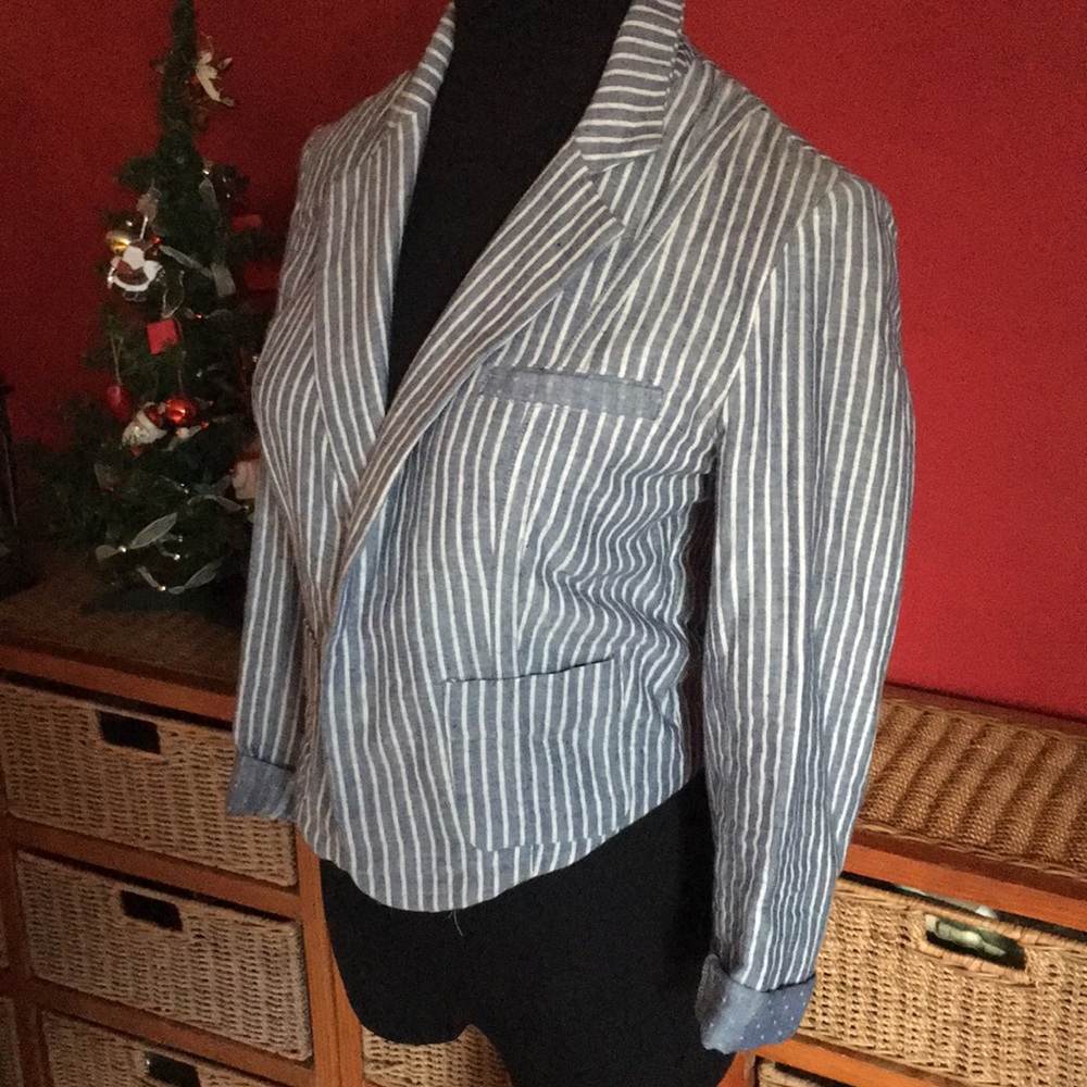 Cute hip length blazer
